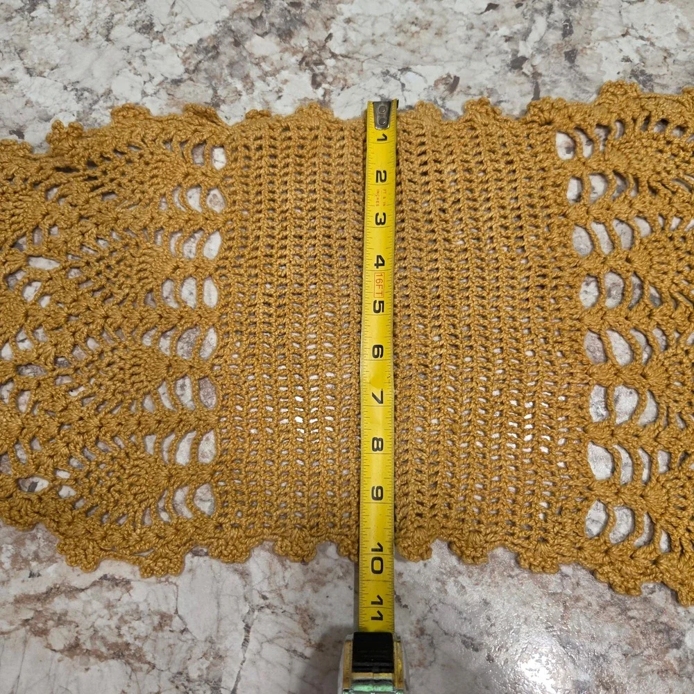 Unbranded vintage gold